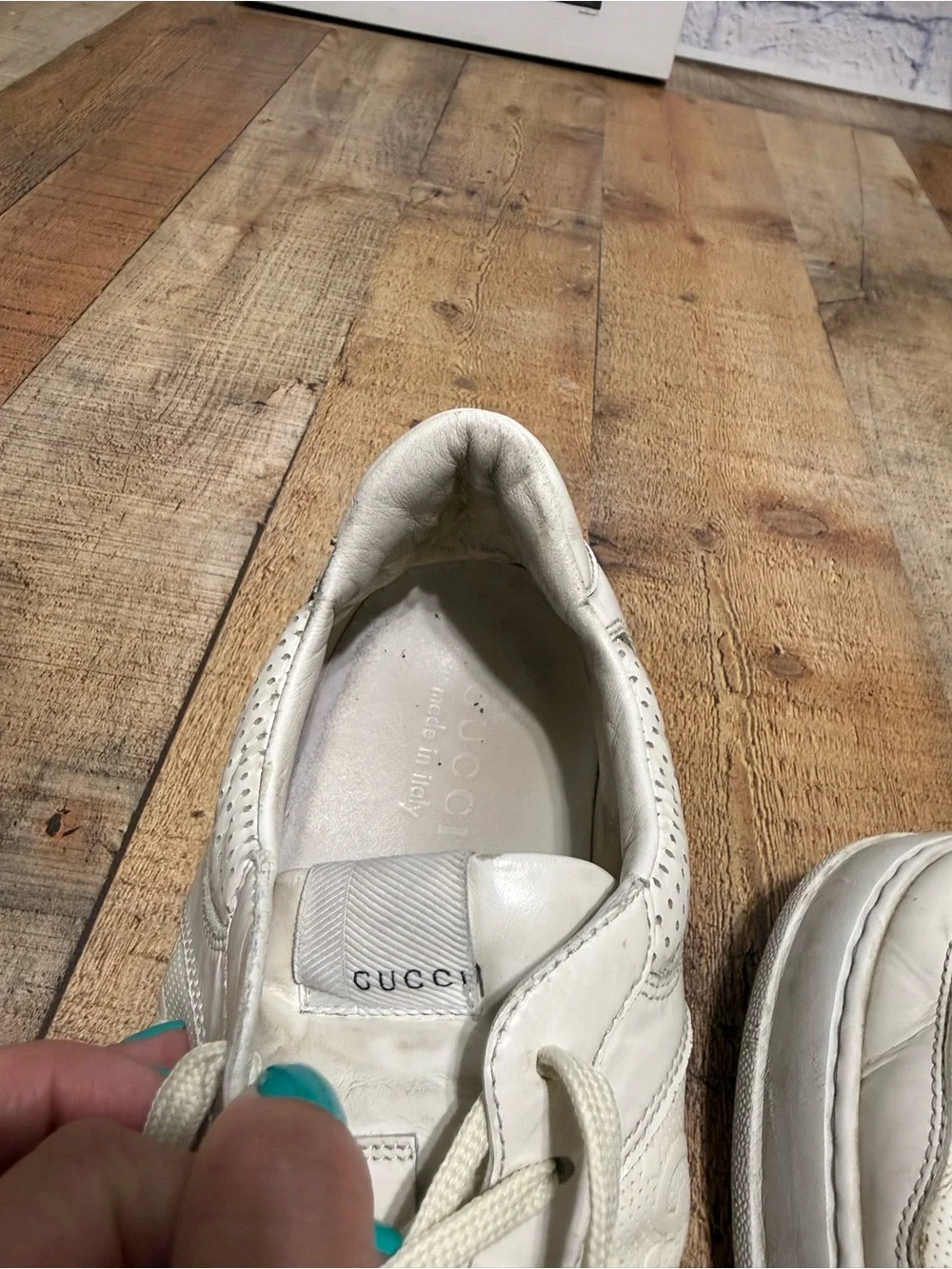 Gucci Chunky B Size 10.5 Off White Leather Jumbo GG Low Top Sneakers